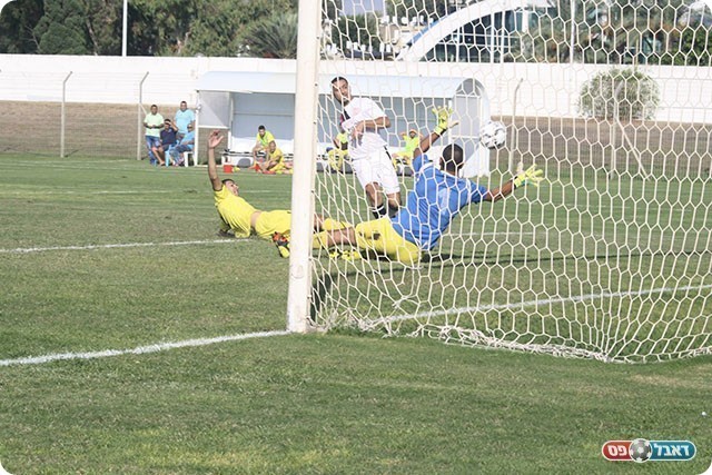 השער הרביעי לזכות חורפיש (מיכה פישנזון)